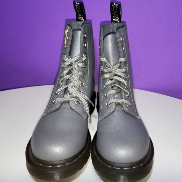 Dr.Martens 1460 Pascal Gray Size: 5 - Picture 2 of 13